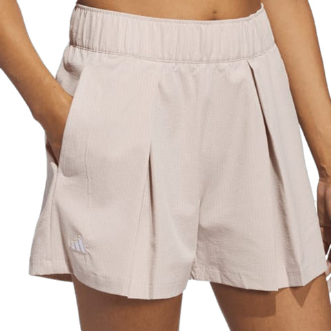 Go-To Pleated Short Damen