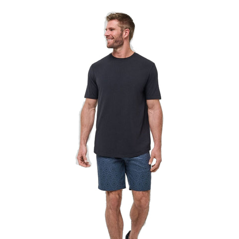 Beyond The Limits Short Herren