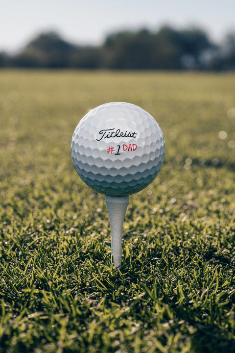 Pro V1 (2025) Father's Day Golfbälle